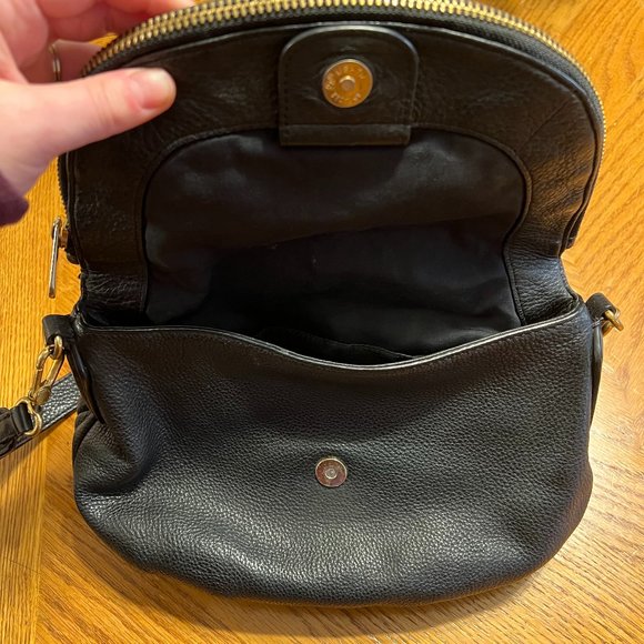 Marc Jacobs Cross Body Leather Bag - Picture 3 of 5